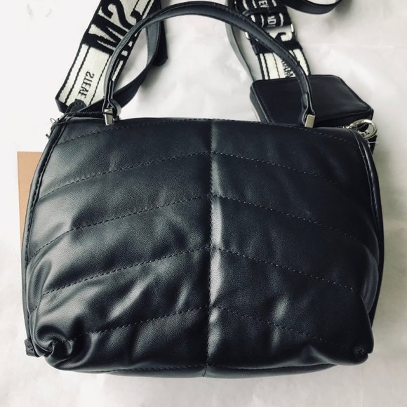 STEVE MADDEN Black BZOLA Crossbody / Top Handle Bag  Airpods Pouch - Picture 10 of 11